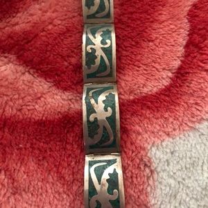 Sterling silver bracelet with a unique design